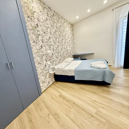 Bed & Breakfast Dimora Lumine Neapel