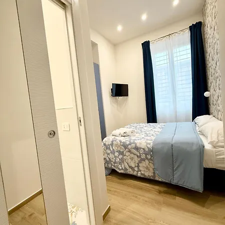 Dimora Lumine Bed and breakfast 4*