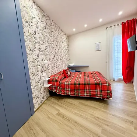 Dimora Lumine 4* Neapol