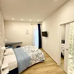 فندق مبيت وإفطار Dimora Lumine نابولي