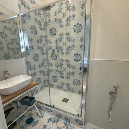 Dimora Lumine فندق مبيت وإفطار 4*