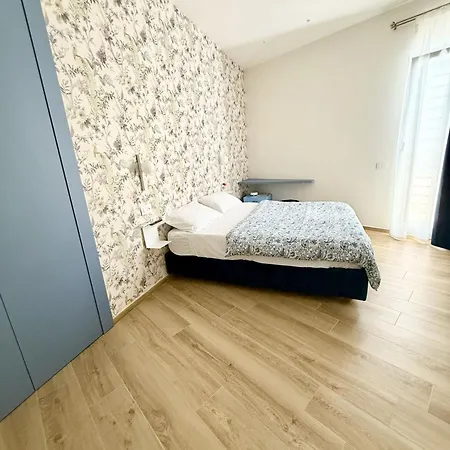 Dimora Lumine Bed and Breakfast Νάπολη