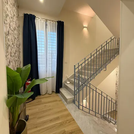 Frühstückspension Dimora Lumine 4*