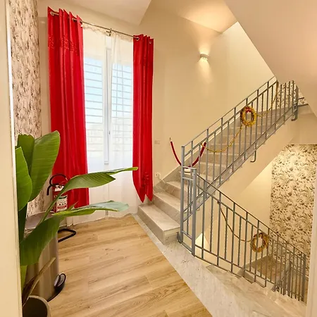 Dimora Lumine 4*